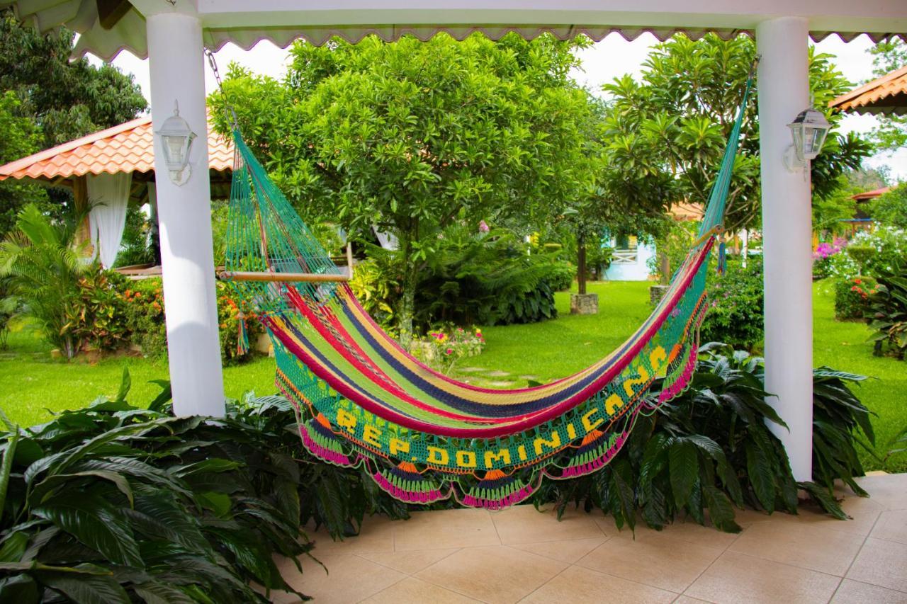 Deluxe Suites Guacamayos - Eco-Lodge & Swimming Pool Bonao Exterior foto